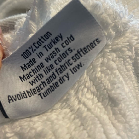 Parachute Soft Cotton Towel in Turkish Ribbed White Cotton Size S Never worn*** - Picture 3 of 7
